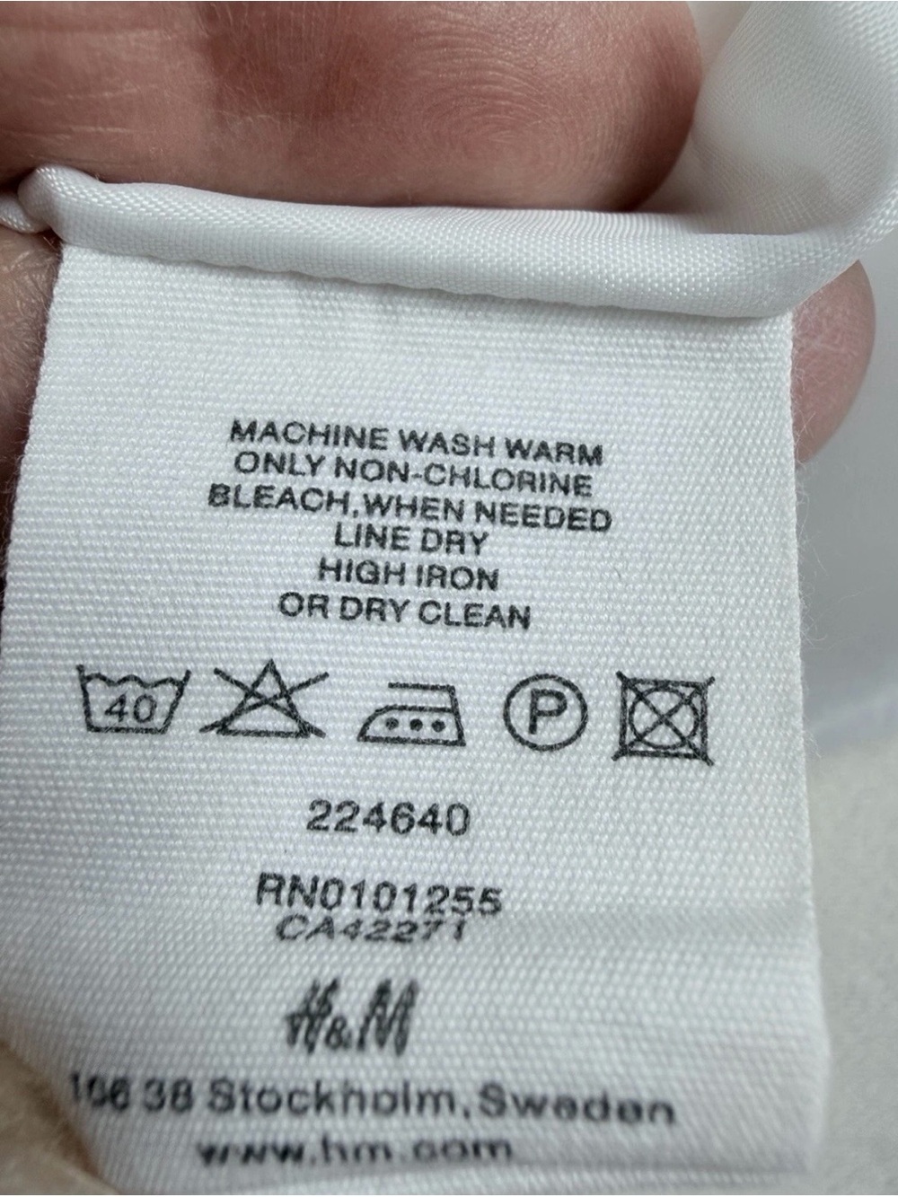 H&M white linen-blend mini dress.Criss-cross backstraps.Lined.Size US 8/EUR 38 - Picture 3 of 11